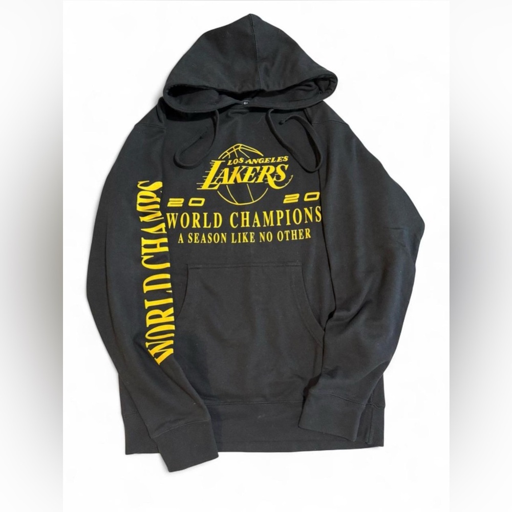 Women’s Los Angeles Lakers World Champions Hoodie